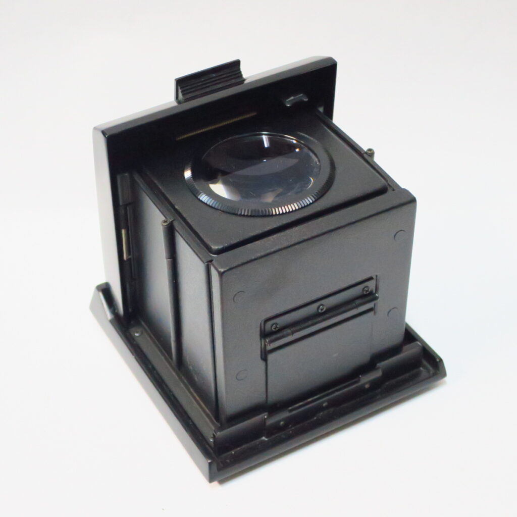 Bronica SQ Waist Level Viewfinder Croydon Ringwood CameraHouse